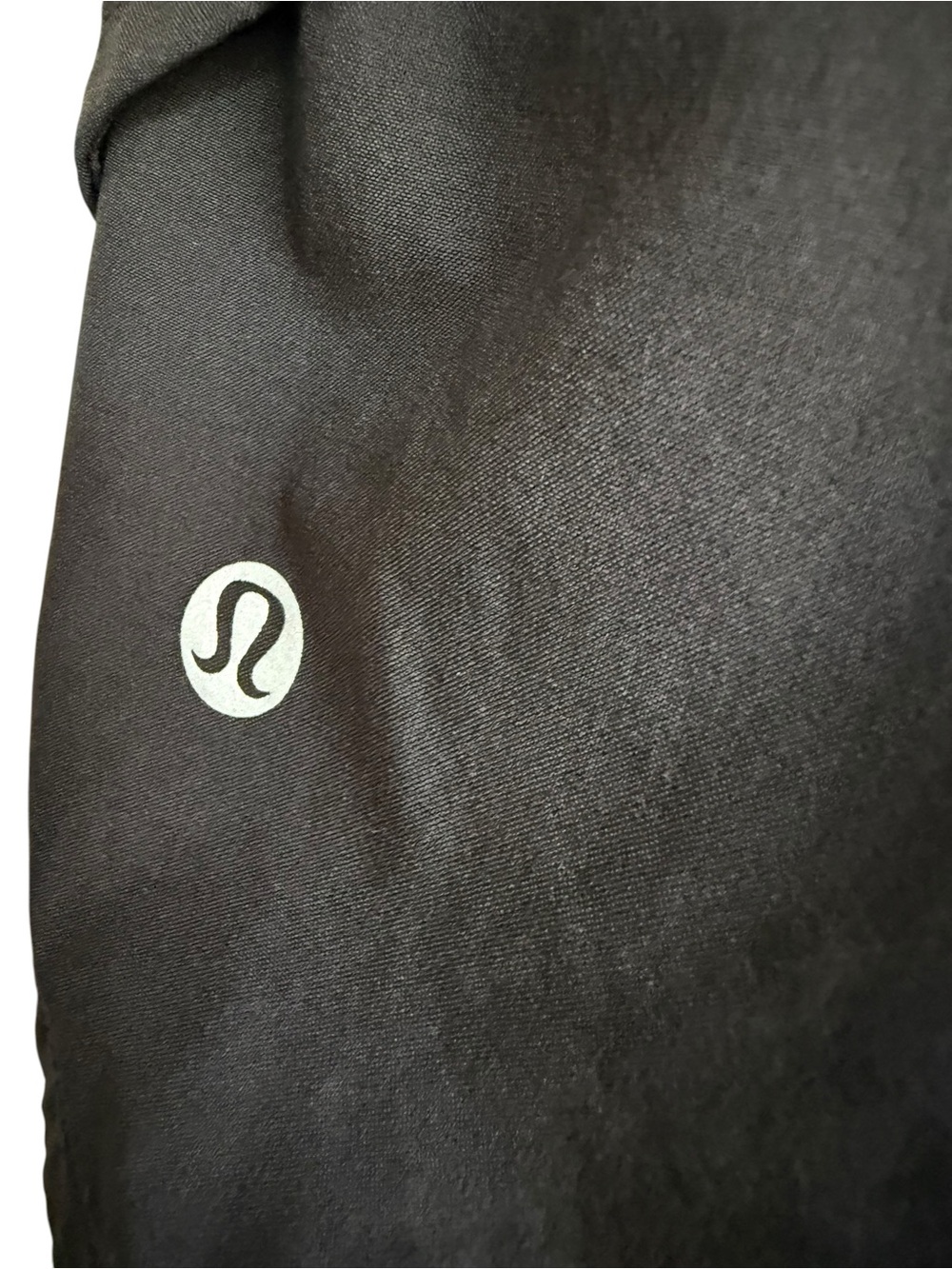 Lululemon Speed Up Low Rise 2.5” Lined Running Shorts Black SZ 8 Reg Zip Pocket - Picture 5 of 11